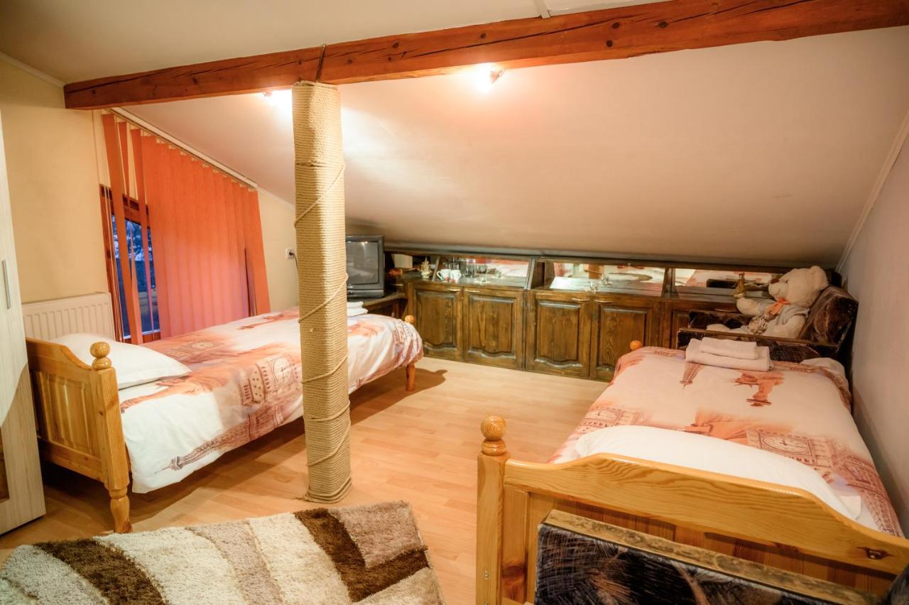 Guest House Angelkovi Sapareva Banya Ngoại thất bức ảnh